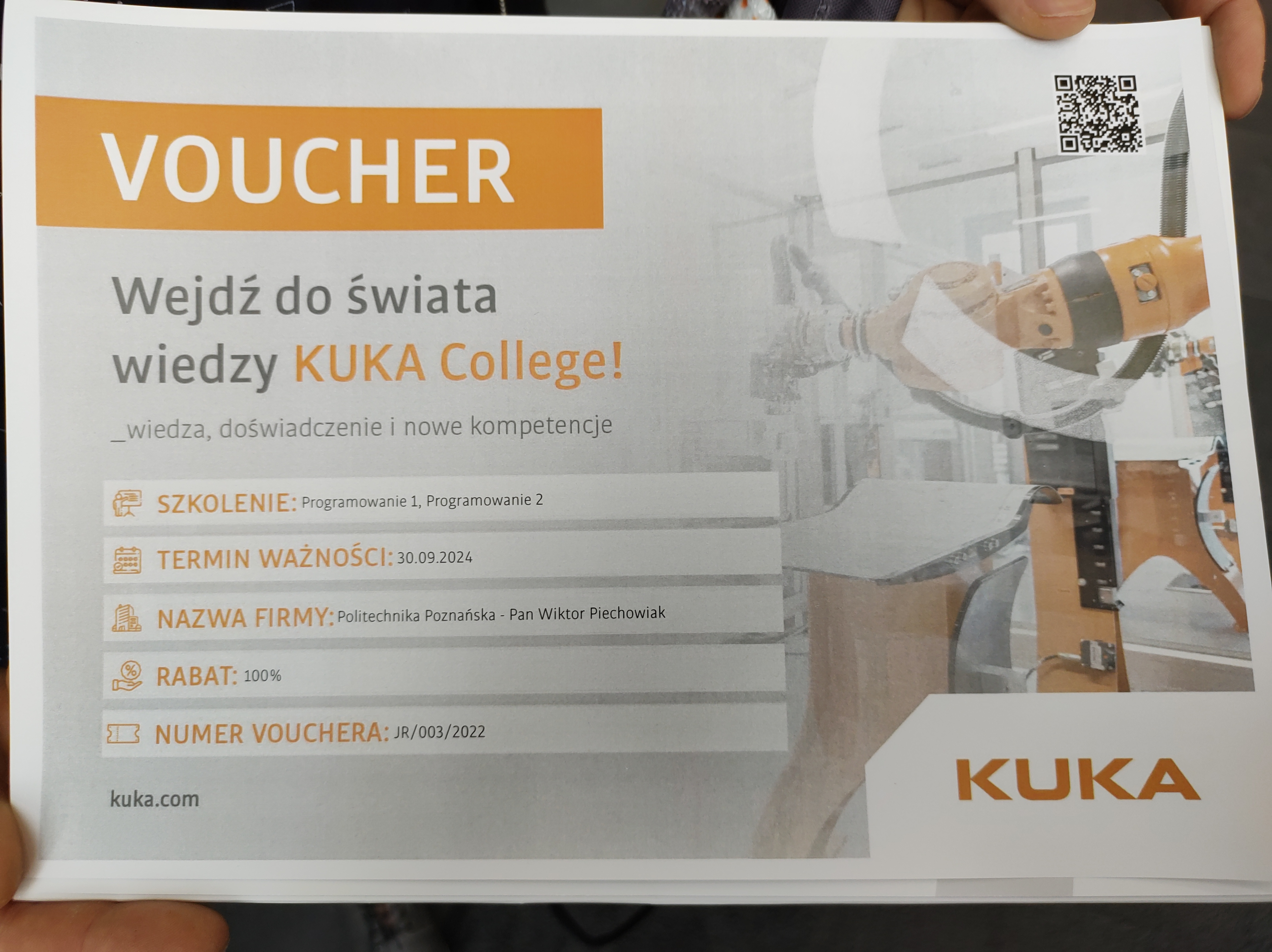 VOUCHER Wiktor Piechowiak
